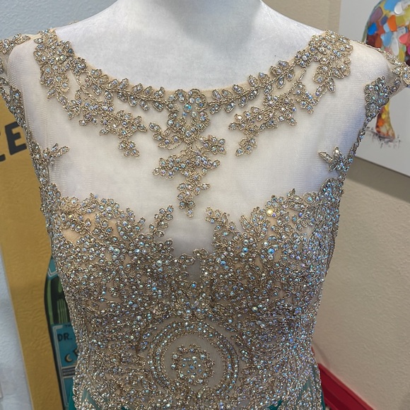 ABBY PARIS dress size 14 - Picture 5 of 17